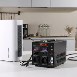 Jännitemuuntaja 500VA kaksisuuntainen 110V 220V 2 amerikkalaista ja 2 eurooppalaista pistorasiaa