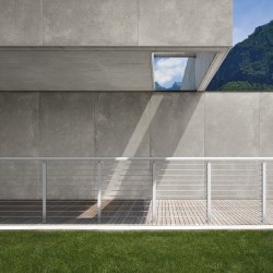 Vaakareikäinen kaapeli-kaidetolppa ruostumaton teräs 107,7 cm 5,1×5,1 cm hopea