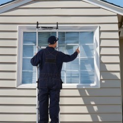 Teleskooppitikas alumiiniseoksesta 6,2 m kokoontaittuva 15 askelmaa 190 kg kantavuus liukuestolliset jalat