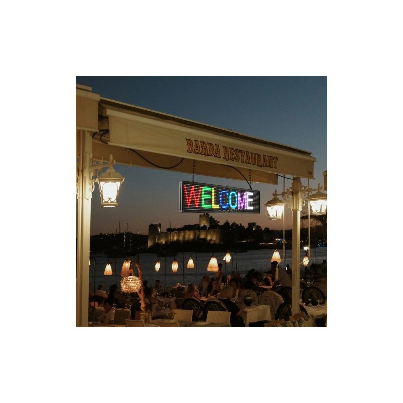 Ohjelmoitava täysvärinen P10 LED-mainostaulu 99 x 19 cm alumiinikehyksellä langaton USB ohjaus