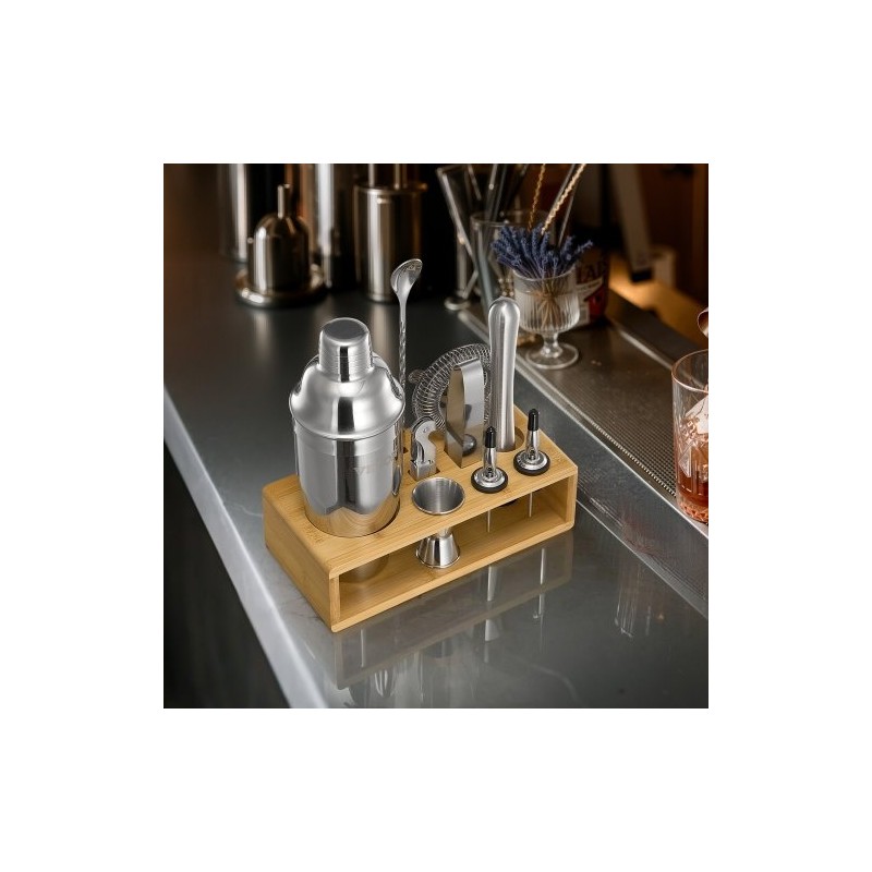 10-osainen cocktailsetti ruostumatonta terästä bambutelineellä kotibaarille