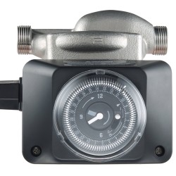 Lämminvesikiertopumppu DN20 sisääntulo ja ulostulo DN15 sovittimella 100 wattia 304 ruostumatonta terästä