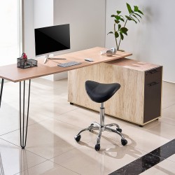 Satulatuoli PU-nahkainen pyörillä korkeudensäätö 55–71 cm kantavuus 204 kg