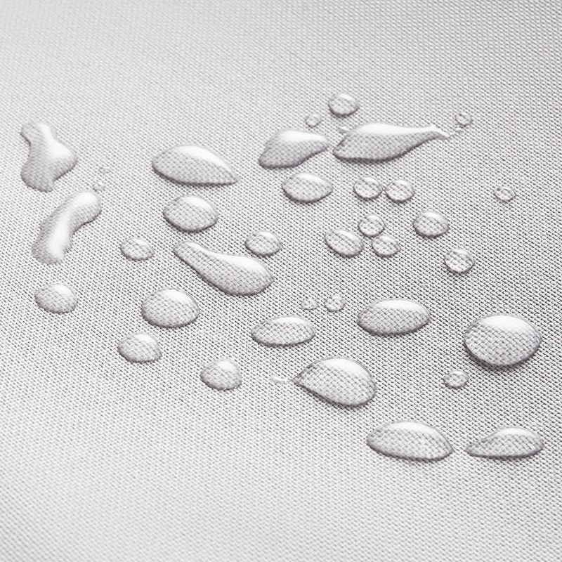 Pyykkilajittelukärry rautarungolla kolmella irrotettavalla kangaspussilla silityslaudalla lukittavilla pyörillä