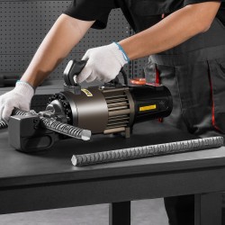 Sähkökäyttöinen hydraulinen harjateräsleikkuri 2300W 5–32 mm valurautarunko