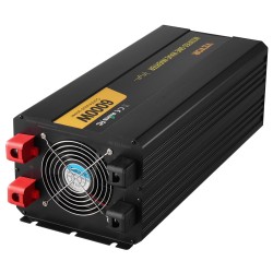 Muokatun siniaallon invertteri 6000W 12V 120V alumiinikuori LCD näyttö autoon