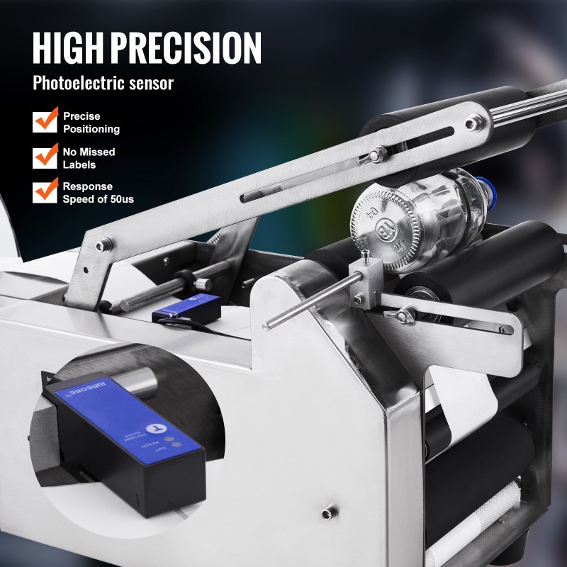 Puoliautomaattinen pulloetiketöintikone ruostumattomasta teräksestä sähköllä 20–50 etikettiä minuutissa 20–120 mm valokenno