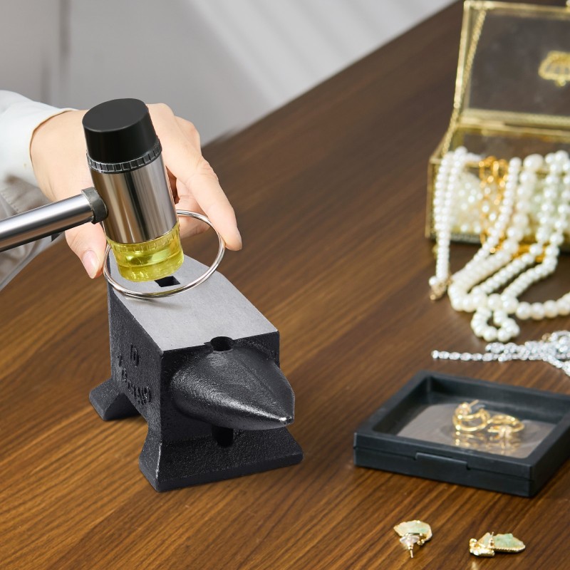 Teräsalasin 10 kg karkaistu kovuus 55 HRC kaksi sarvea leveä työtaso