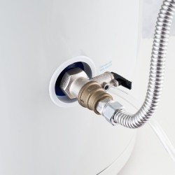 Sähköinen 40 litran lämminvesivaraaja kylmävalssattu hiiliteräs 1600 wattia sivuliitäntä roiskevesisuojattu