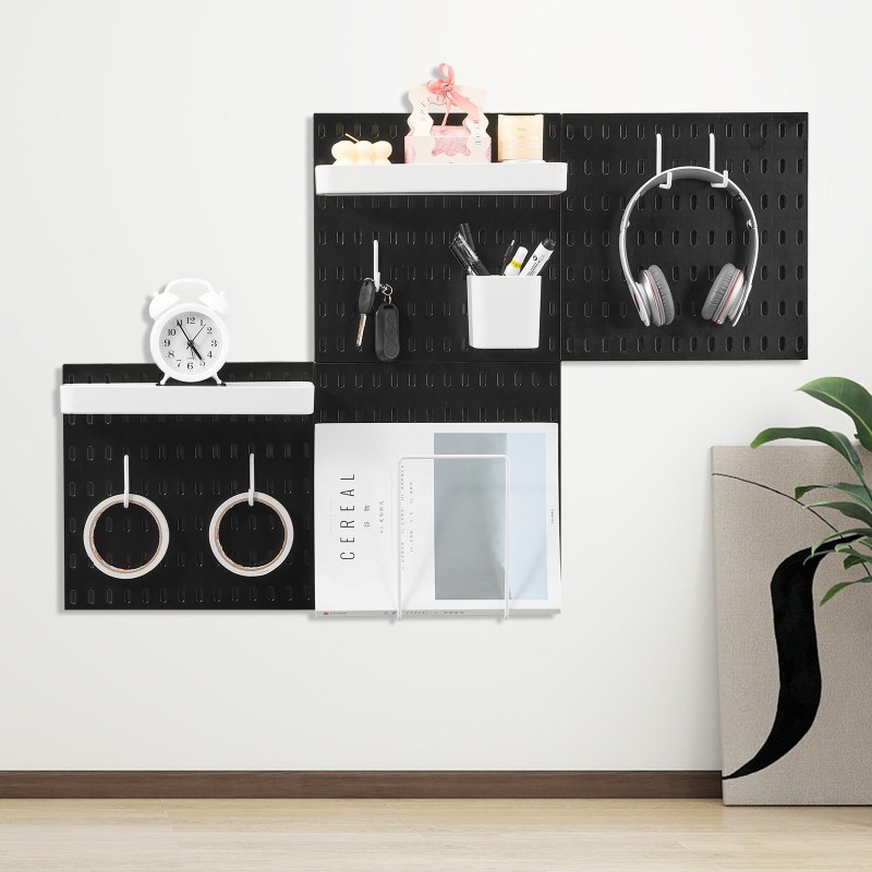 Muovinen reikälevysetti 280x280 mm 4 paneelia musta seinälle