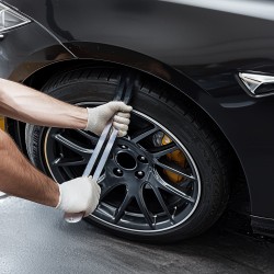 Lommonpoistosarja maalipintaa säästävä seitsemällä alumiinisella vaihtopäällä kaarevalla tangolla ilmatyynyllä ja kumivasaralla