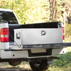 Työkalulaatikko alumiiniseoksesta 99×33×25 cm lava-autoihin hopea timanttikuvioitu