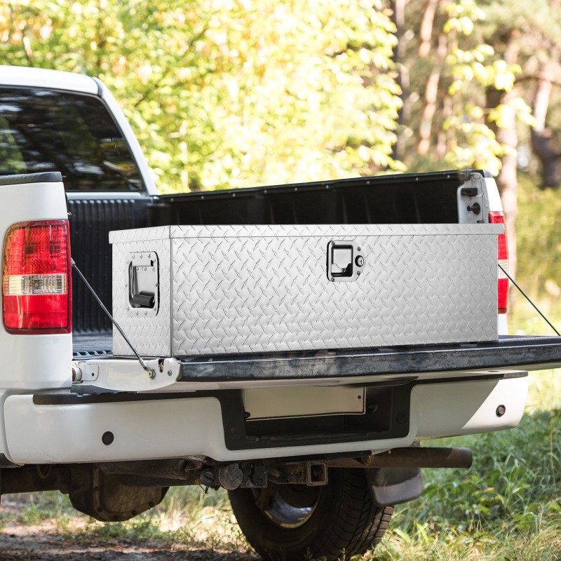 Työkalulaatikko alumiiniseoksesta 99×33×25 cm lava-autoihin hopea timanttikuvioitu