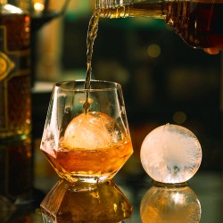 Jääpallopuristin ilmailualumiinirunko 60 mm silikonimuotti alusta pihdit tippalevy lasi viskiin ja cocktaileihin