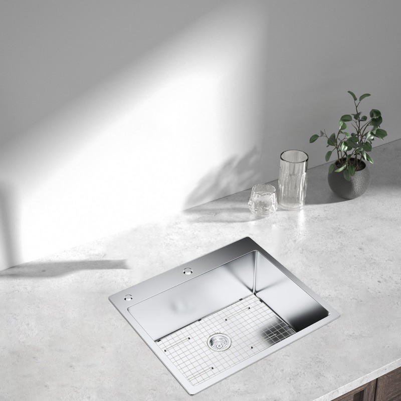 Altaan suojaritilä 304-ruostumatonta terästä 725x395 mm kumijaloilla keskellä oleva viemäriaukko R20 kulmasäteellä