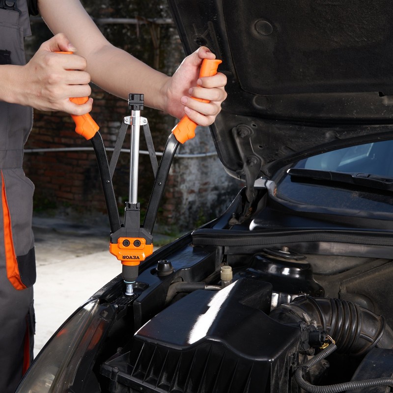 Niittimutterityökalu puoliautomaattinen seosmetallinen tanko hiiliteräksinen kahva 13 kärkeä 186 kappaletta