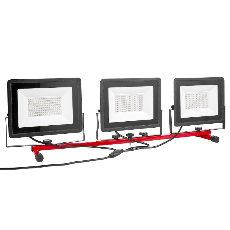 LED-työvalo kolmipäinen jalustalla jopa 21000 lumenia pöly- ja roiskevesisuojattu 3,3 m virtajohto