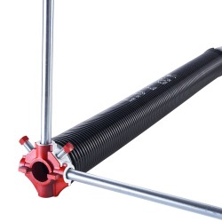 Autotallin kääntöjousipari korkeahiiliteräs 82B alumiinikartiot 5 54 mm 50 8 mm 668 mm elektropinnoitettu