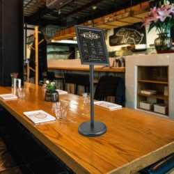 Jalallinen kyltinpidike alumiinirungolla 8,5×11 tuuman julisteille korkeussäädöllä vesitäytettävällä jalustalla kääntyvällä