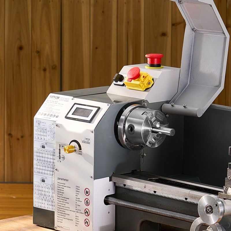 3-leukainen itsesäätyvä sorvin istukka HT300 80 mm puristusalue 2–63 mm