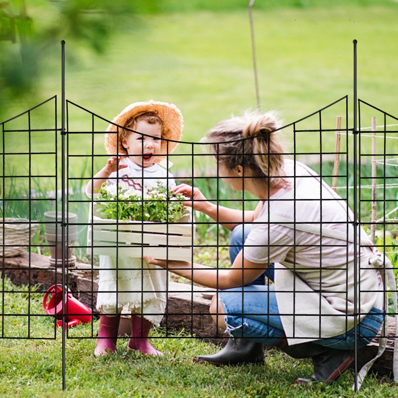Metallinen puutarha-aita hiiliteräs 75×93 cm 5 kpl musta lemmikkien suojaksi