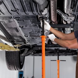 Alustanostimen tuki teräs 0,75 t kantavuus säädettävä korkeus 975–1915 mm kaksi pyörää