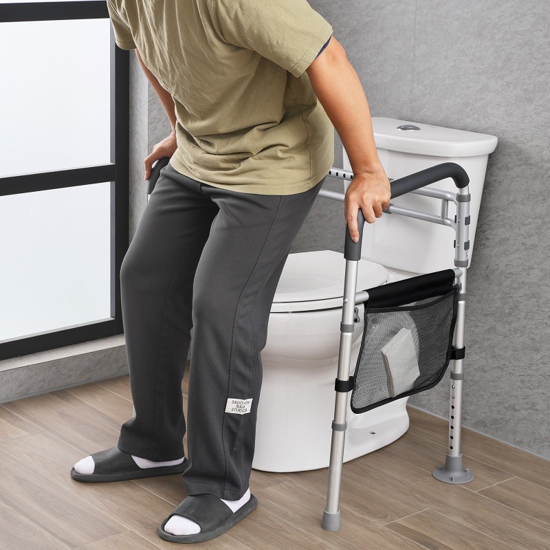 WC-turvakaide alumiiniseoksesta säädettävä taittuva pehmustetuilla kahvoilla liukumattomilla jaloilla ikäihmisille toipilaille