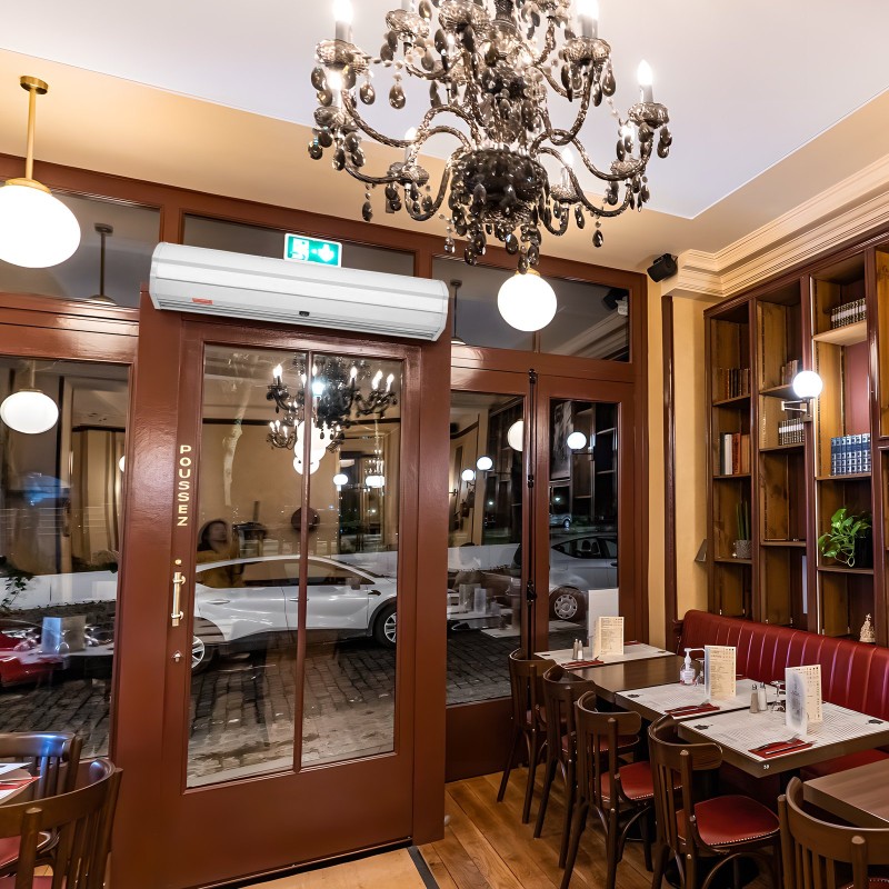 Seinäasennettava 0,9 m ilmaverho kaksinopeuksinen 900–1528 m³/h