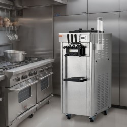 Pehmytjäätelökone ruostumatonta terästä kolme makua kaksi 4,3 litran säiliötä 21–31 litraa tunnissa