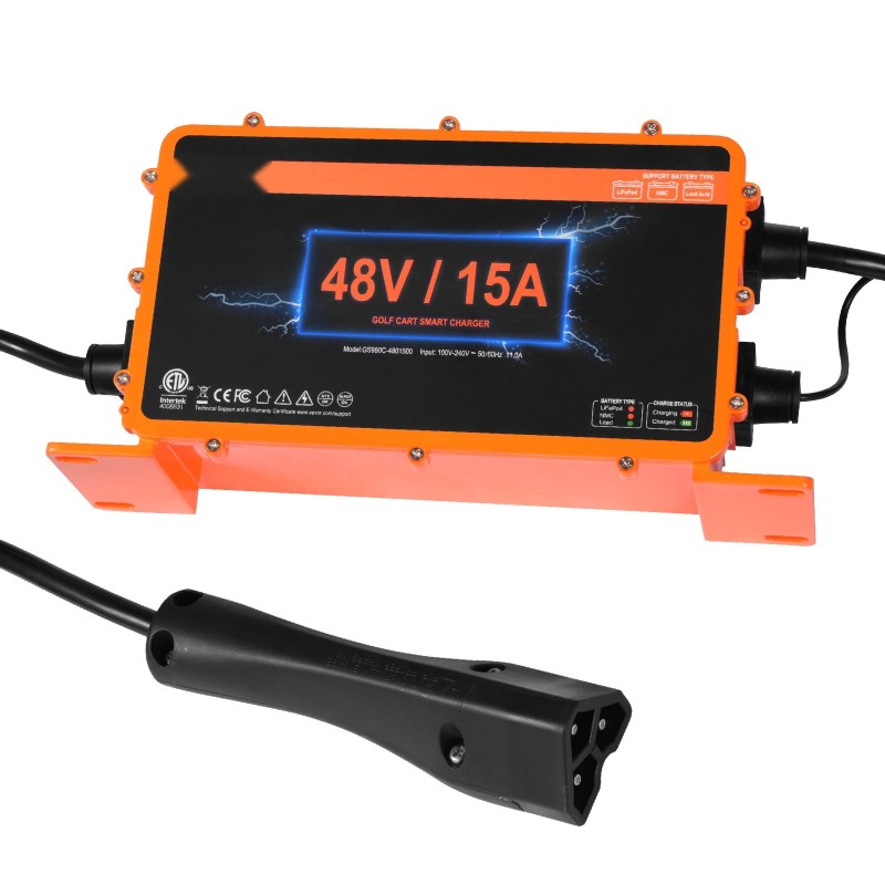 Golfkärryn akkulaturi 48 V 15 A alumiiniseoskotelo IP67 yhteensopiva AGM NMC LiFePO4