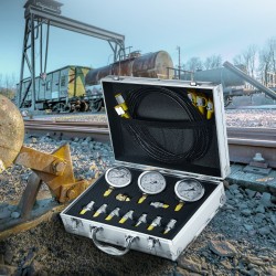 Hydraulinen paineentestaussarja kaivinkoneille 3 mittaria 3 letkua 9 liitintä 250/400/600 bar