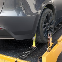 Teräksinen E-kiskosarja 610 mm 4 kpl 907 kg kantavuus perävaunuille ja pakettiautoihin