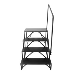 Matkailuajoneuvon 4 portaiset portaat kaiteella paksunnetusta seosteräksestä kantavuudella 199 6 kg