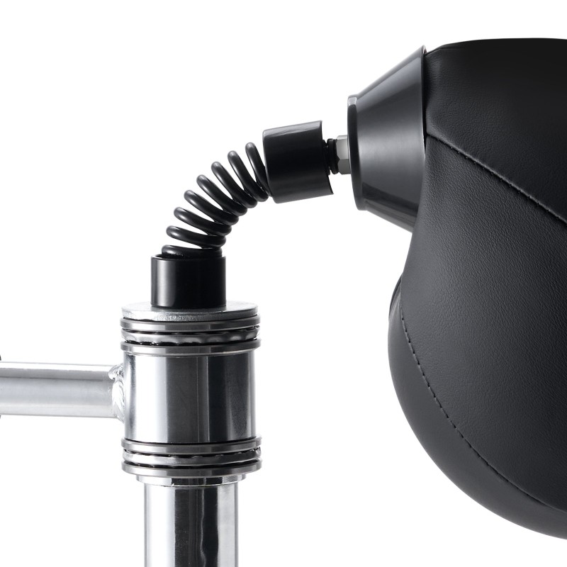 Seinään asennettava hiiliteräs nyrkkeilytanko nyrkkeilypallolla korkeussäädettävä kolmesataakuusikymmentä astetta pyörivä