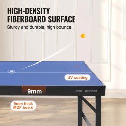 Pingispöytä keskikokoinen taitettava sisäkäyttöön käyttövalmis sisältää verkon kaksi mailaa kolme palloa kantolaukku