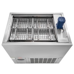 Mehujääkone ammattikäyttöön 4 muottisarjaa 120 kpl ruostumatonta terästä