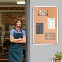 Lukittava korkkitaulu alumiinikehyksellä akryyliovella 90 x 60 cm