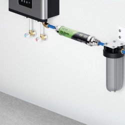 Kalkinpoistin suolaton koko talolle kaupunkivedelle 4,0 m³/h SAAS-seos yli 10 vuotta