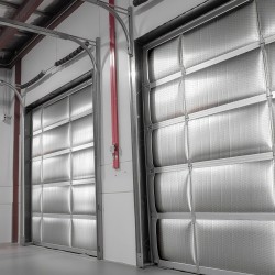 Kaksipuolinen eristelevy alumiinifoliolla ja ilmakuplalla 6 mm 1,22x0,61 m 16 kpl