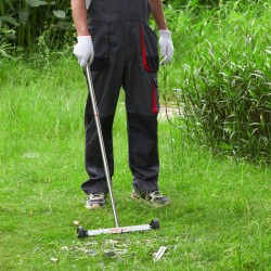 Magneettiharava 15-tuumainen pyörillä säädettävällä varrella teleskooppisella magneettipoimintatyökalulla 3,6 kg vetovoimalla