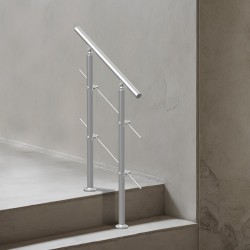 Kaide ulkoportaisiin ruostumattomasta teräksestä 800 mm kaksipilarinen kaksi poikkitankoa säädettävä kulma