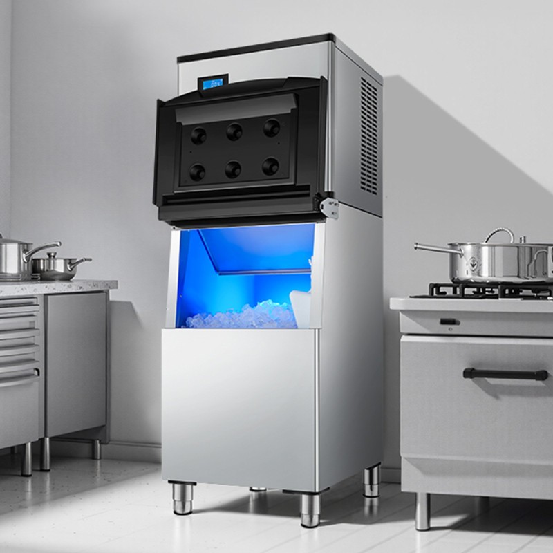 Kaupallinen jääpalakone ruostumaton teräs 136 kg vuorokaudessa tuotanto 113 kg säilytys kosketusnäytöllä