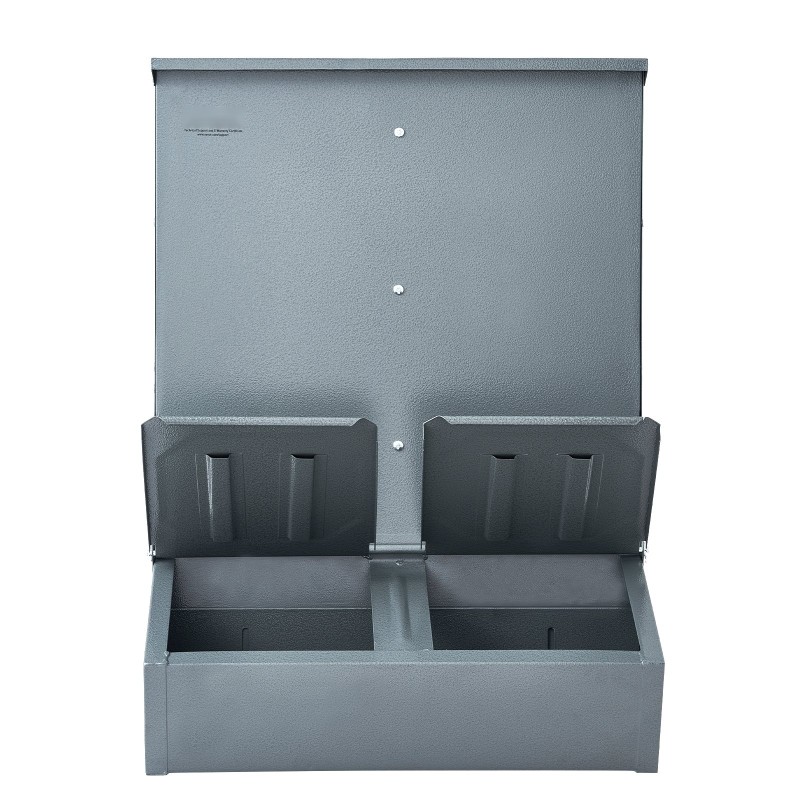 Sikojen ruokintalaite galvanoitua terästä 3,7 bushelia 8 sian ruokintaan ulkokäyttöön