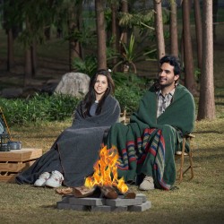 Villasekoitepeitto 1,62x2,23m 80-prosenttinen villasekoite esipesty liekinesto retkeilyyn