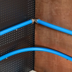 Paineilmaputkisarja polyeteeni-alumiini-polyeteeni kolmikerrosrakenne 91,44 m 3/4 tuuma verstaalle ja autotalliin