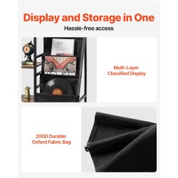 Kolmitasoinen levysoitintaso metallirungolla puisilla hyllyillä kangaslaukulla