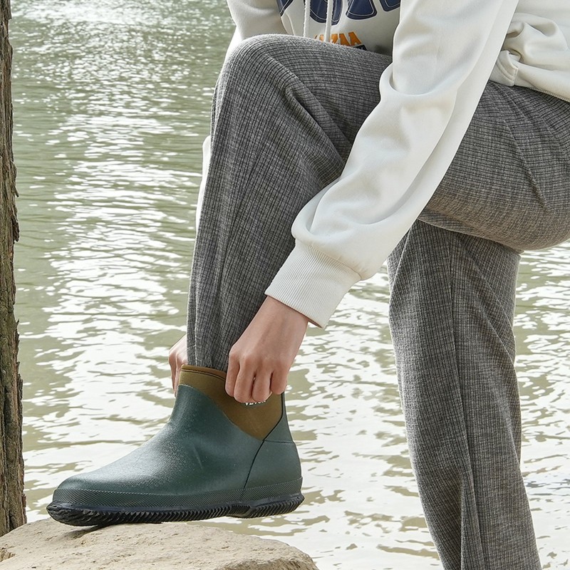 Naisten matalat kumisaappaat ulkokäyttöön kumipäällisellä EVA-pohjallisella