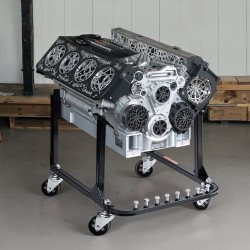 Moottoriteline teräsrakenne 340 kilogramman kantavuus neljällä kääntyvällä pyörällä sopii monille moottorimalleille