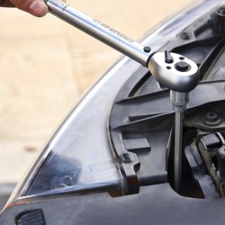 Kuusiokolohylsysarja 18-osainen tuuma ja metrinen koot 3–12 mm S2-seosteräksiset kärjet