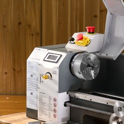 4-leukainen sorvin istukka valurauta 200 mm kierrelaippa sisäleuka askelleuka